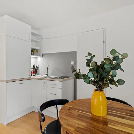 Perfect Location, 2 Min To Main Station Appartement Wenen Buitenkant foto