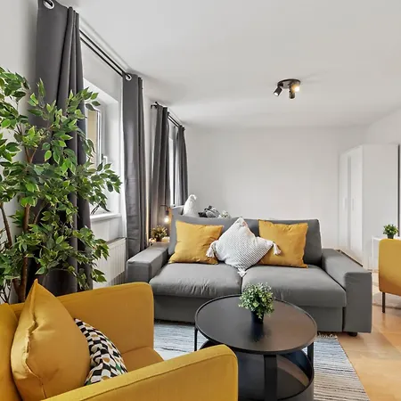 Perfect Location, 2 Min To Main Station Appartement Wenen Buitenkant foto