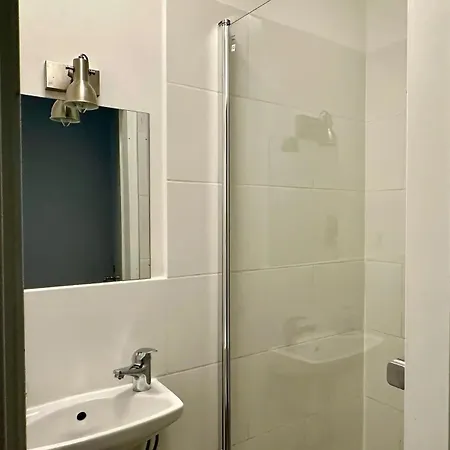 Perfect Location, 2 Min To Main Station Appartement Wenen Buitenkant foto